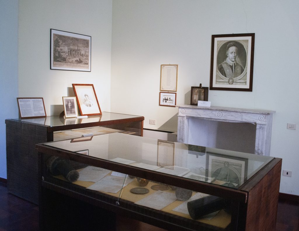 Castello Pignatelli: archivio storico