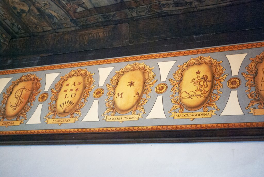 Castello Pignatelli Monteroduni: fregio