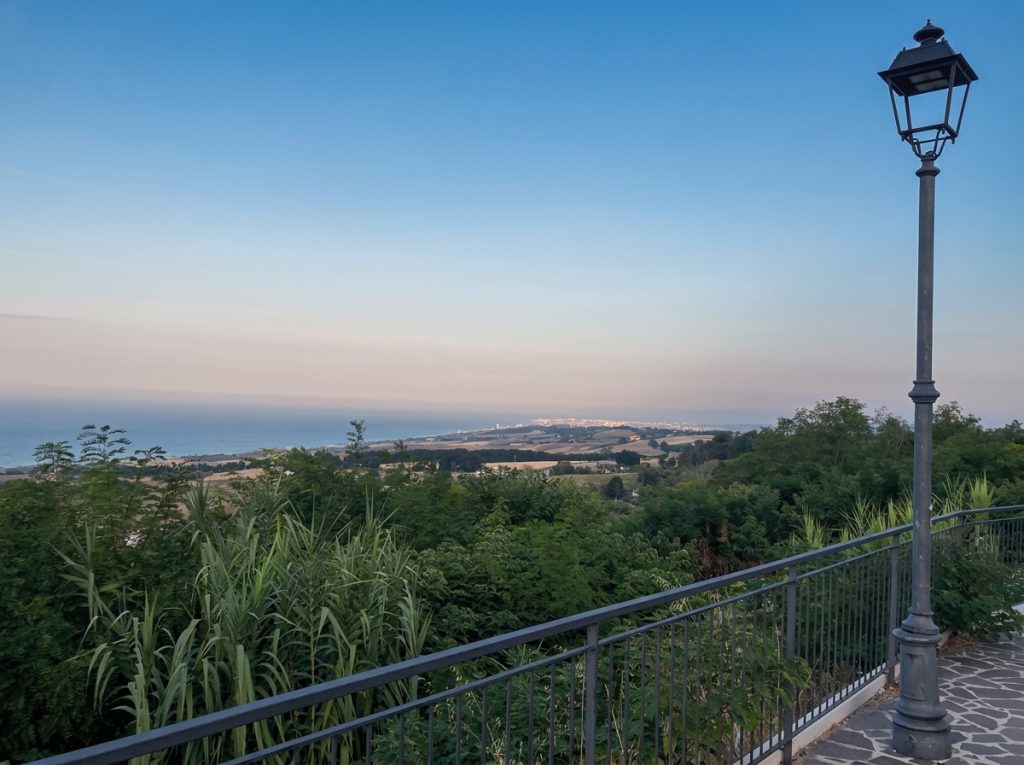 Cosa vedere a Petacciato: panorama dal belvedere